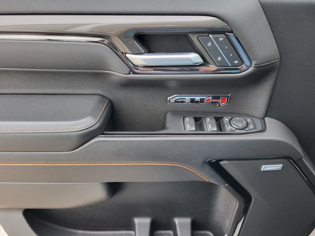 Used 2022 GMC Sierra 1500 AT4 w/ AT4 Preferred Package image 23