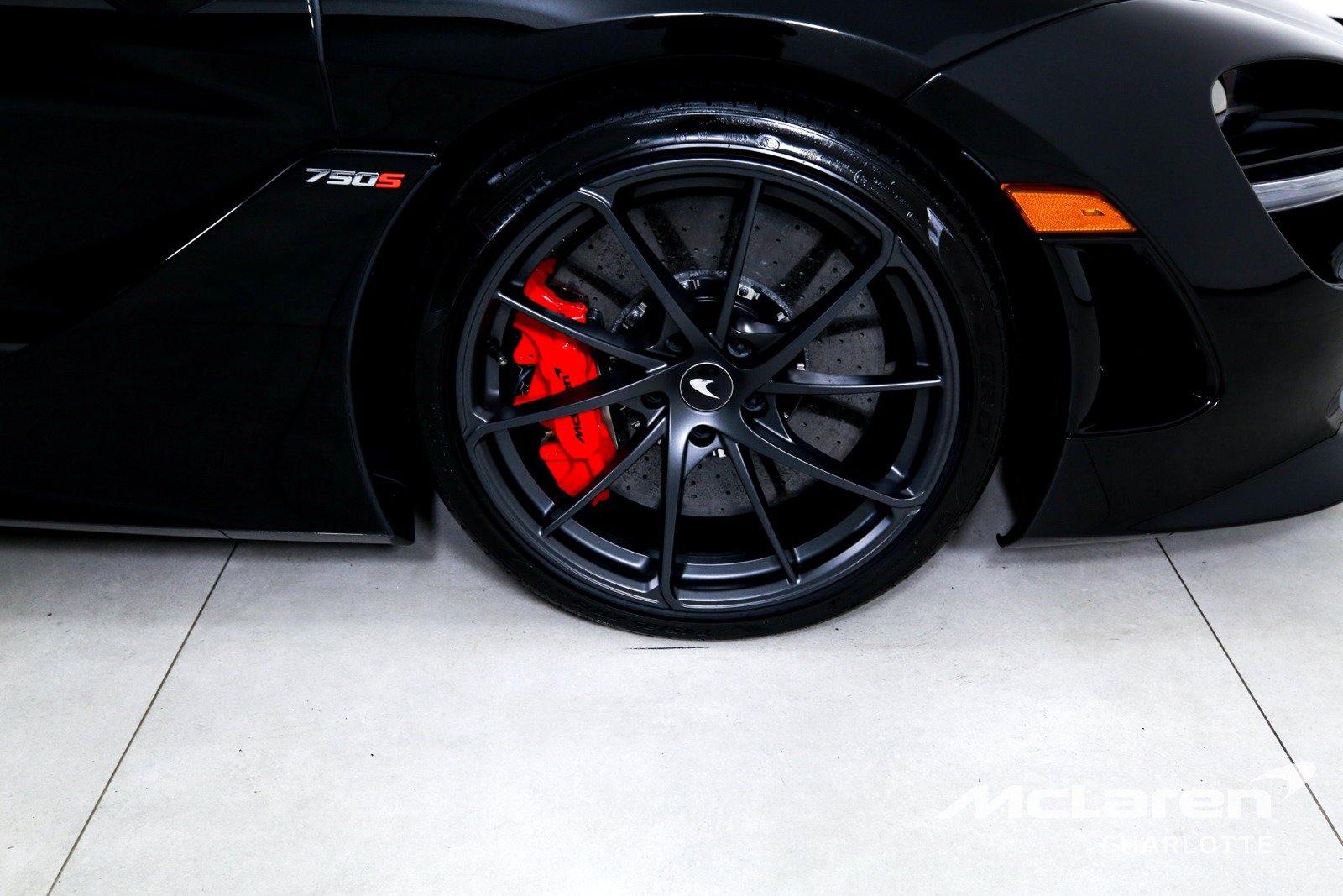 New 2026 McLaren 750S Spider RWD image 26
