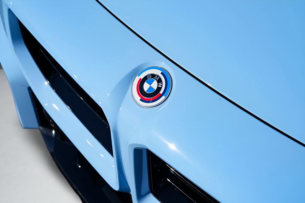 Used 2023 BMW M2 w/ Lighting Package image 6