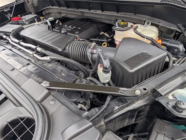 Used 2023 Chevrolet Silverado 1500 LT image 18