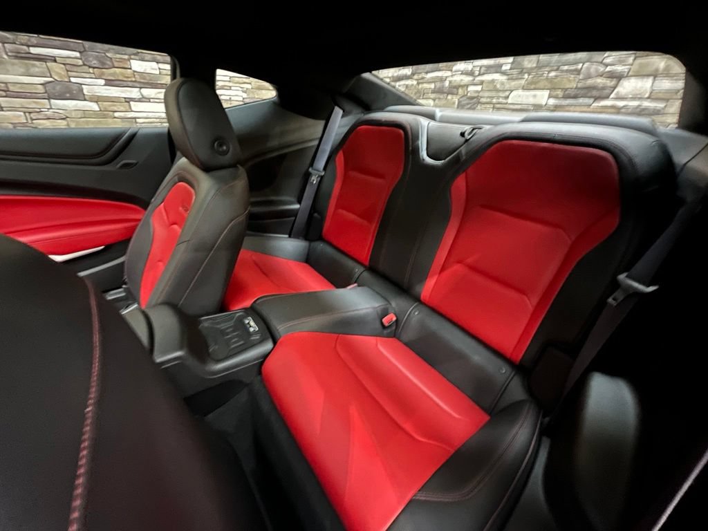 Used 2016 Chevrolet Camaro SS RWD image 44