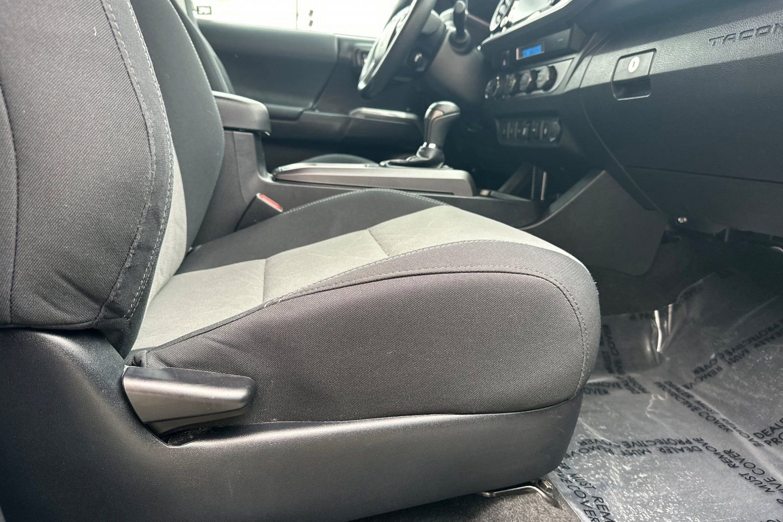 Used 2023 Toyota Tacoma TRD Sport w/ Advanced Technology Package image 22