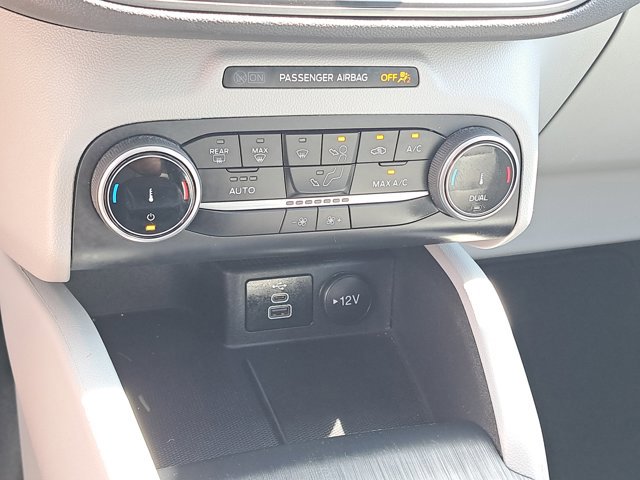 Certified 2025 Ford Escape Active image 29