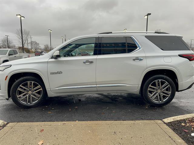 Used 2022 Chevrolet Traverse High Country w/ LPO, Floor Liner Package image 4