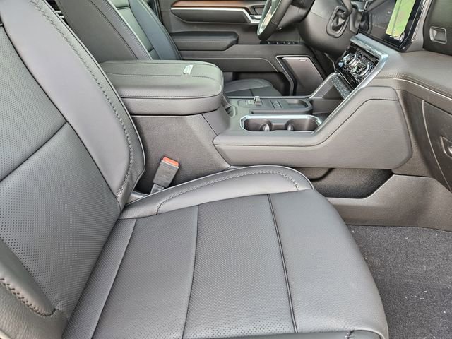 New 2026 GMC Sierra 3500 Denali w/ Denali Reserve Package AWD/4WD image 11
