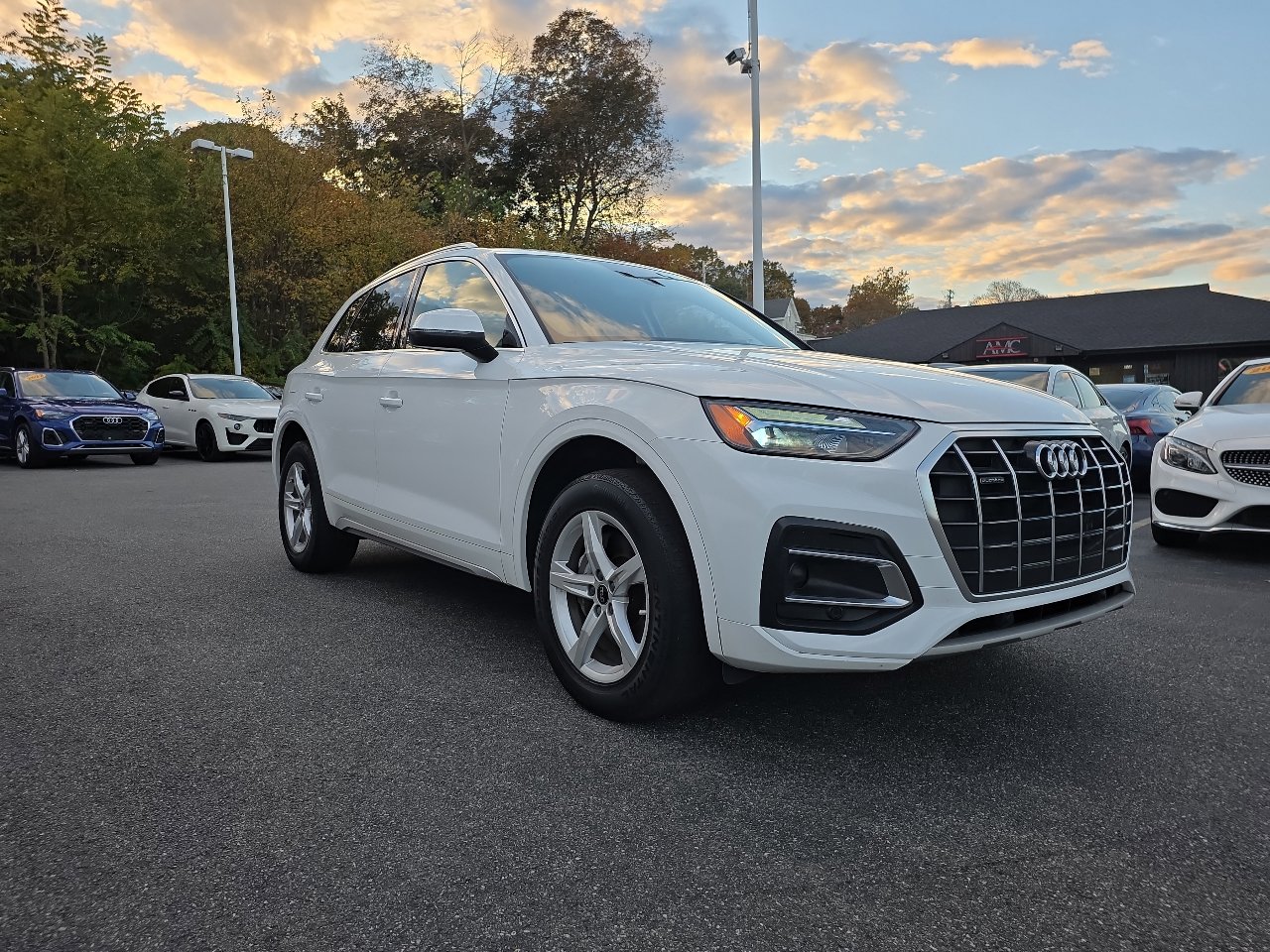 Used 2023 Audi Q5 2.0T Premium w/ Convenience Package image 88