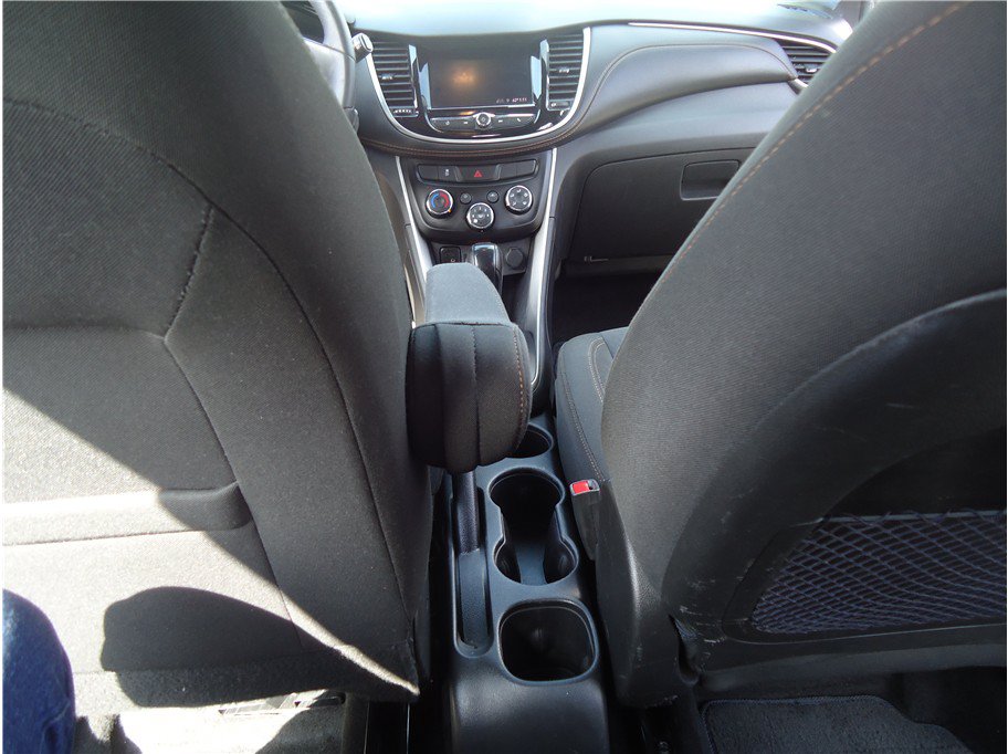 Used 2021 Chevrolet Trax LS AWD/4WD image 19