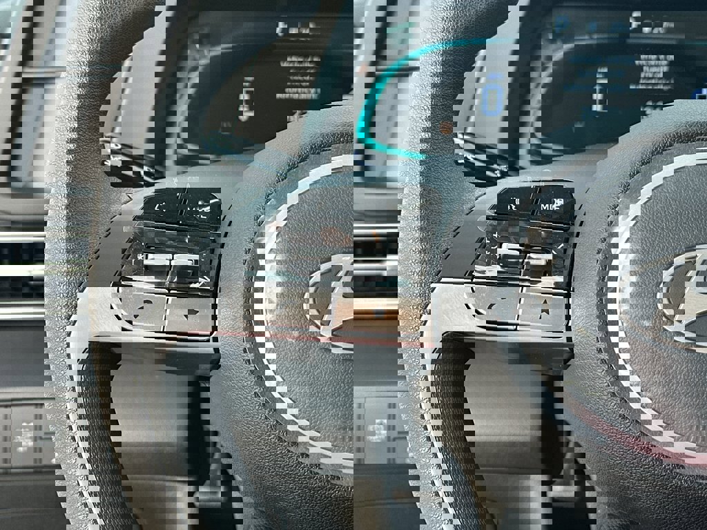 New 2025 Hyundai Elantra Blue image 14