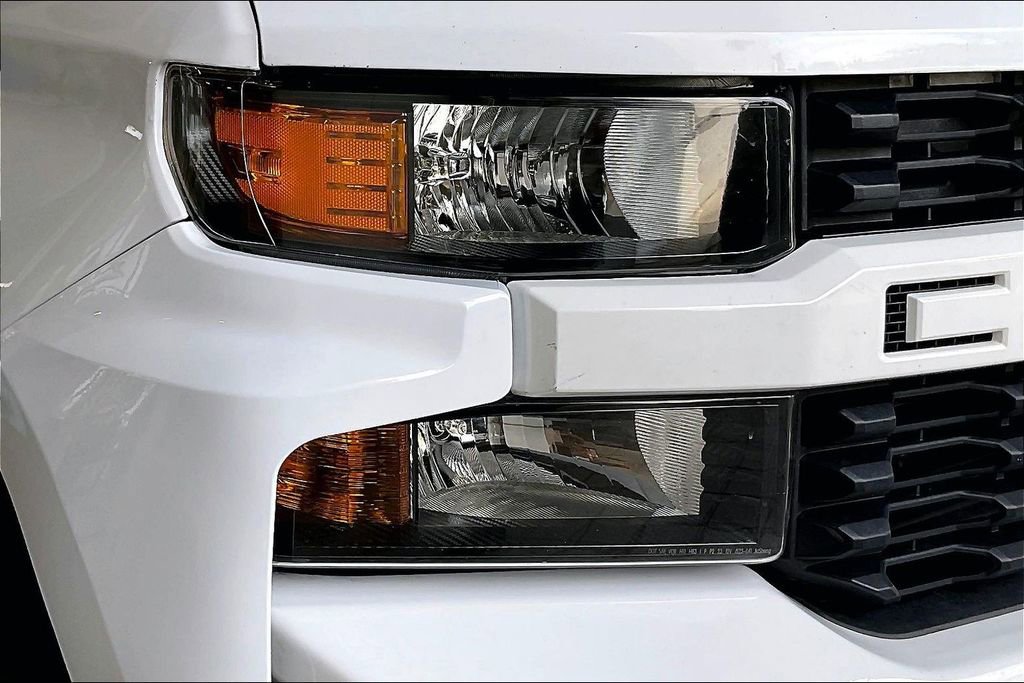 Used 2021 Chevrolet Silverado 1500 Custom image 25