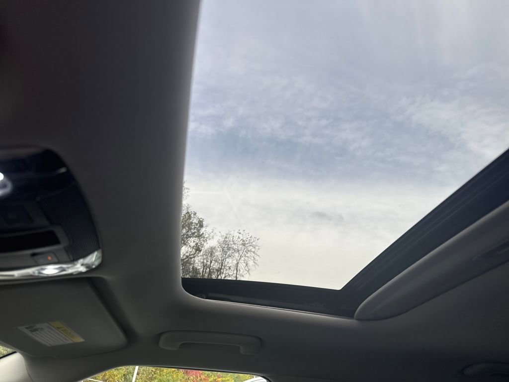 New 2026 Kia Seltos SX w/ SX Sunroof Package image 15