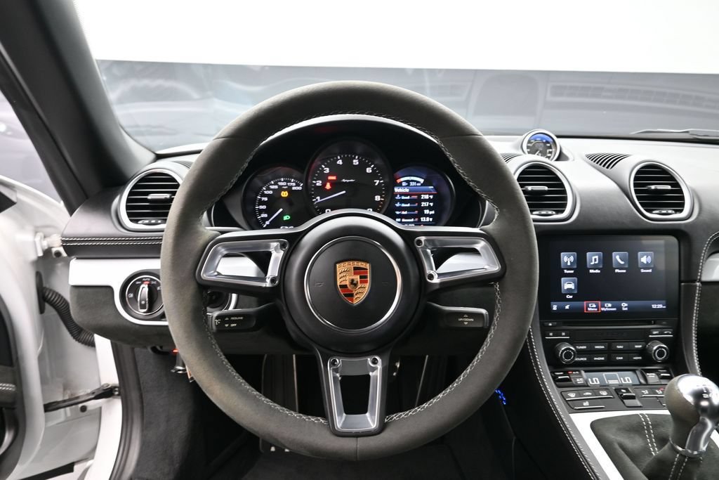 Certified 2022 Porsche 718 Boxster Spyder RWD image 19