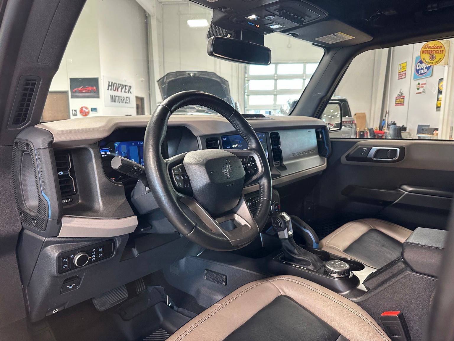 Used 2024 Ford Bronco Wildtrak AWD/4WD image 17