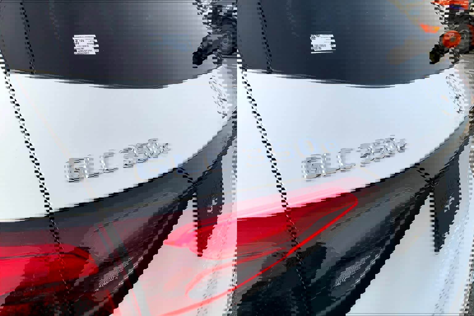 Certified 2025 Mercedes-Benz GLC 350e 4MATIC image 19