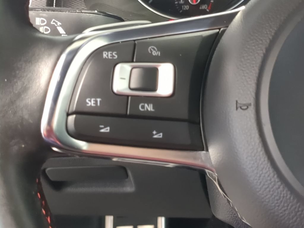Used 2015 Volkswagen GTI S FWD image 28