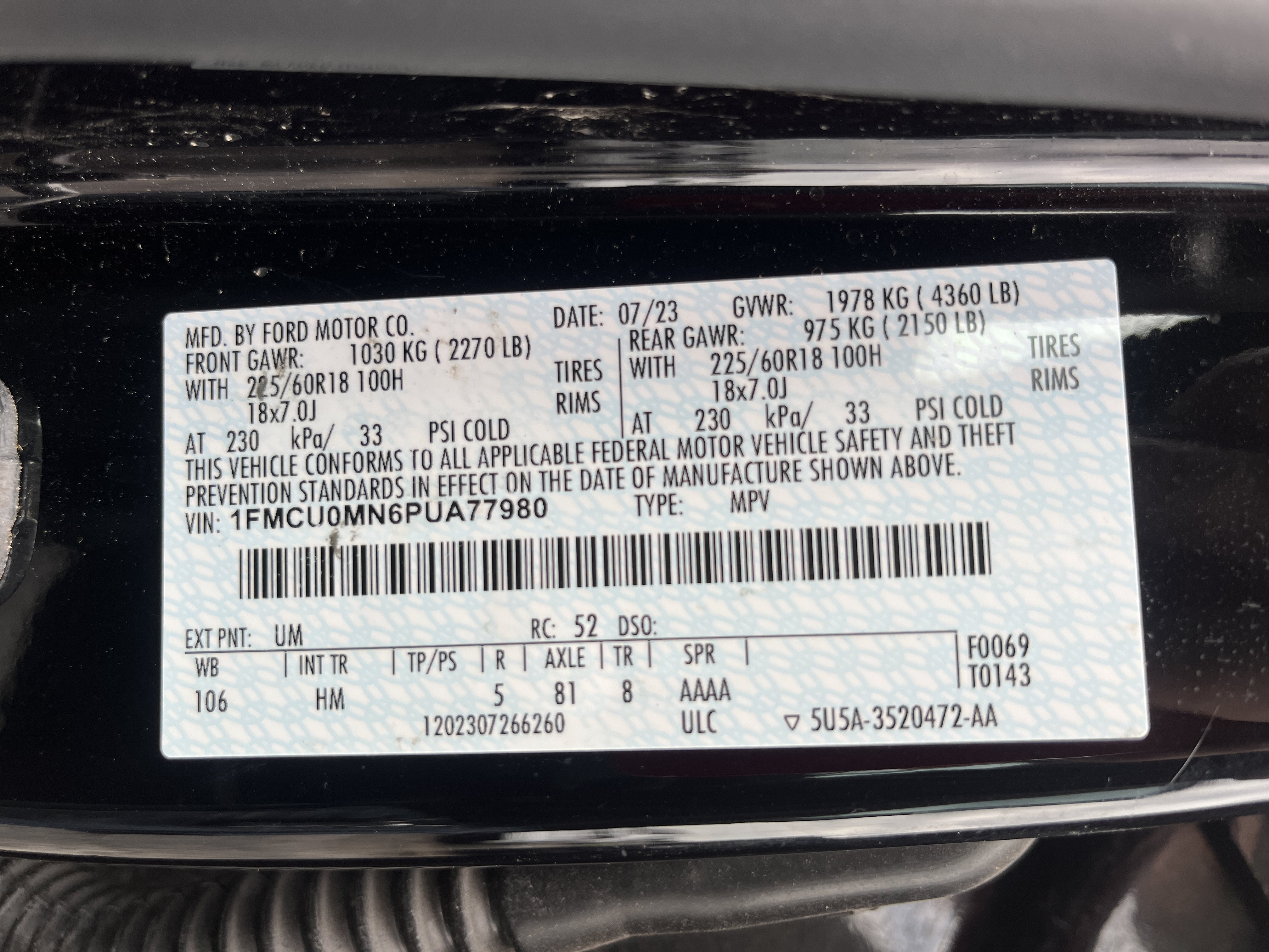 Used 2023 Ford Escape ST-Line w/ Tech Pack #1 FWD image 10