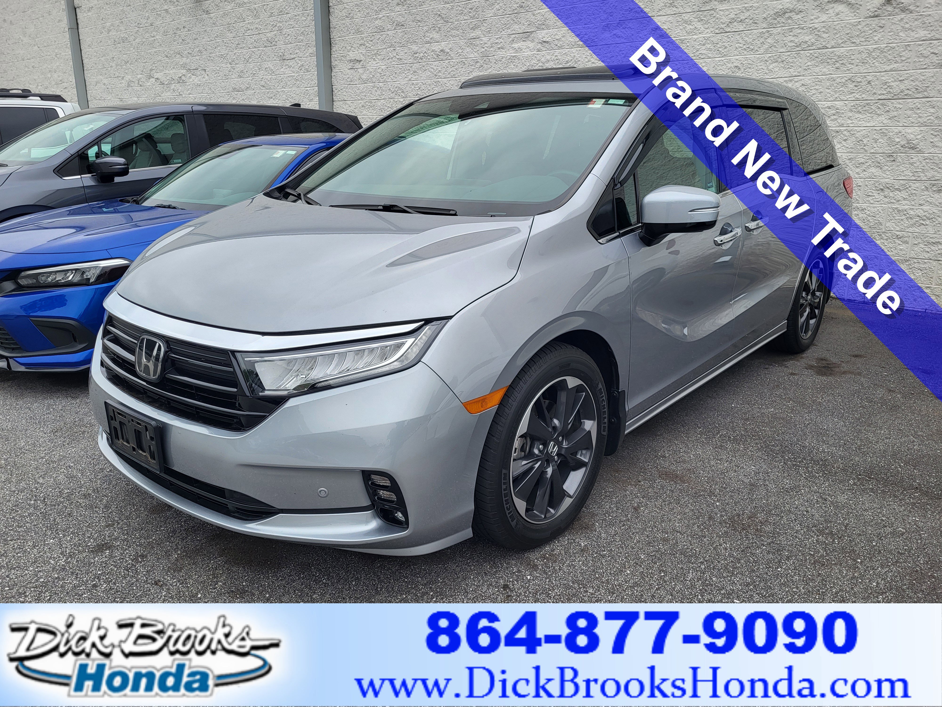 Used 2021 Honda Odyssey Elite image 1