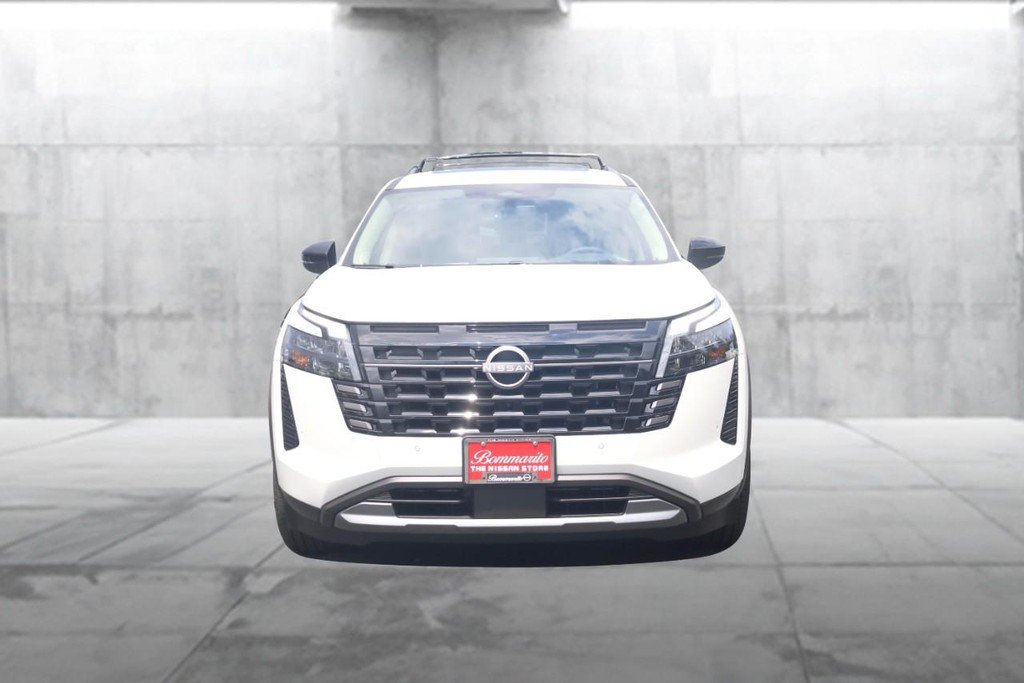 New 2026 Nissan Pathfinder Platinum AWD/4WD image 4
