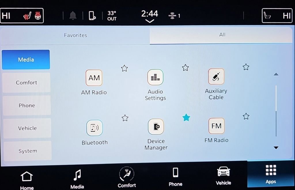 Used 2023 Chrysler Pacifica Touring-L image 23