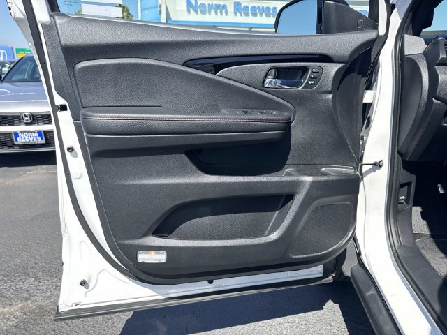 Used 2024 Honda Ridgeline Black Edition image 22