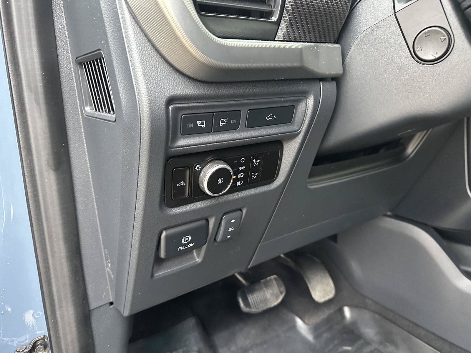 Used 2023 Ford F150 Raptor w/ Blue Interior Package AWD/4WD image 20