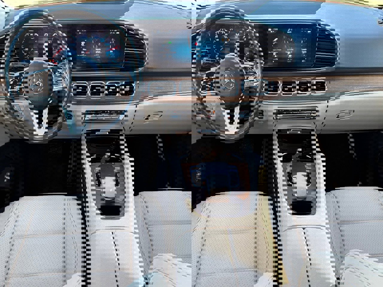 Used 2020 Mercedes-Benz GLE 350 4MATIC image 13