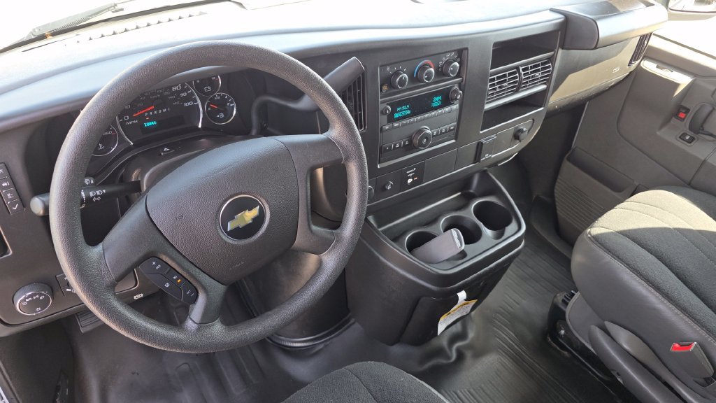 Used 2024 Chevrolet Express 2500 w/ Driver Convenience Package RWD image 20
