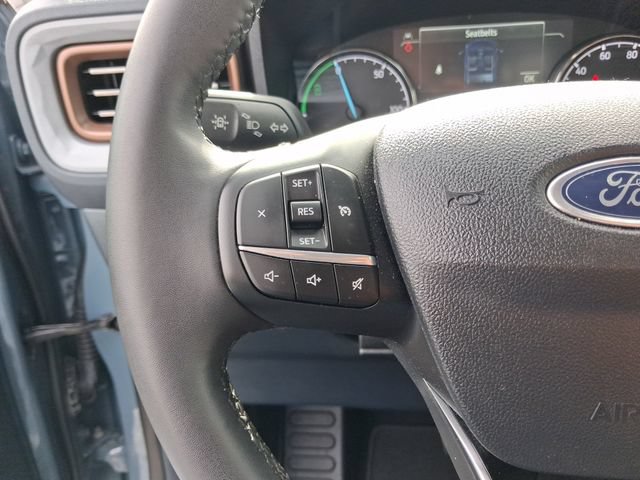 Used 2023 Ford Maverick Lariat FWD image 17