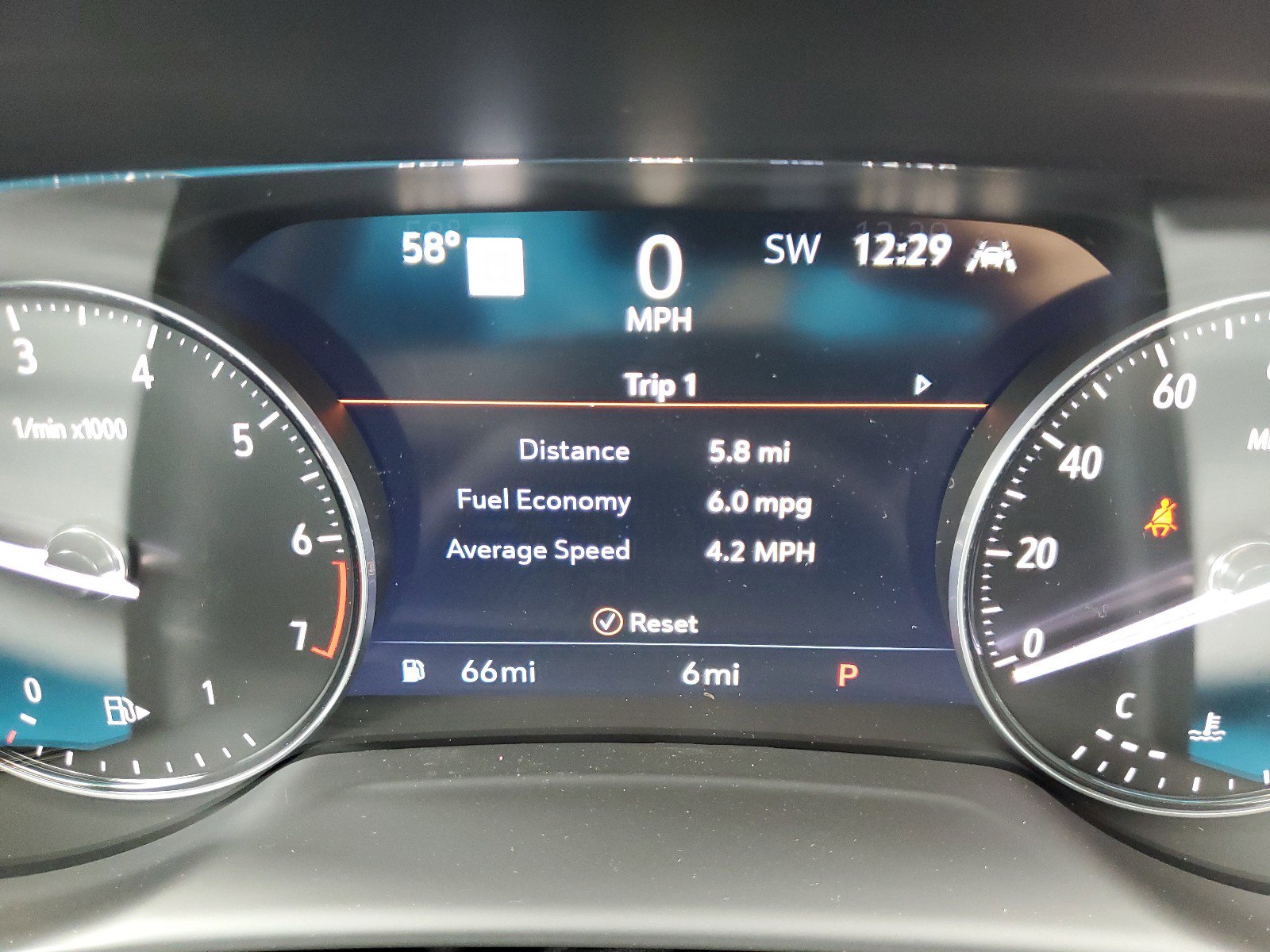 Certified 2023 Buick Envision Avenir image 18