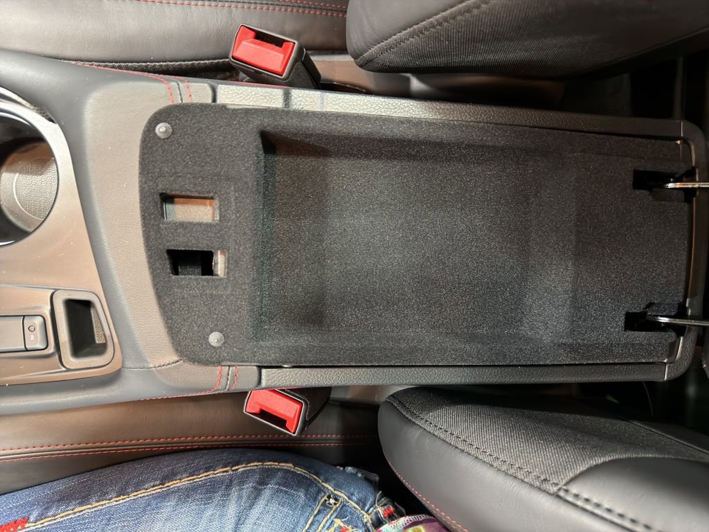 Used 2025 Dodge Durango R/T image 37