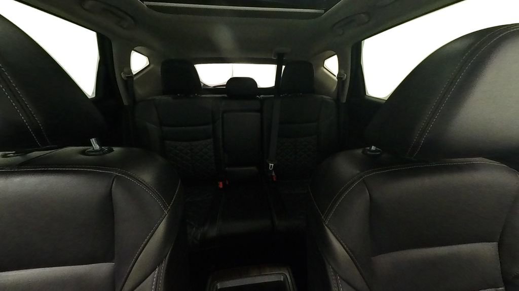 Used 2023 Nissan Murano Platinum w/ Cargo Package image 30