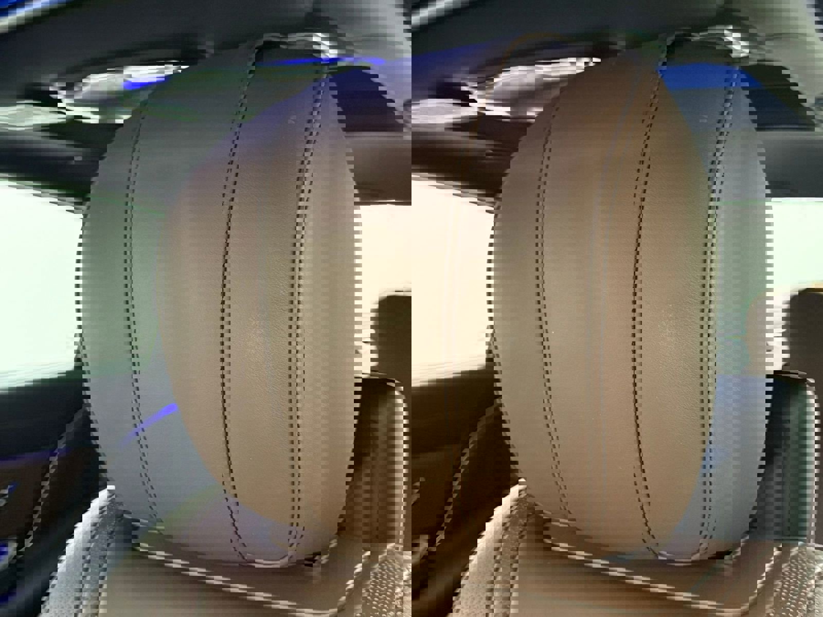 Used 2017 Mercedes-Benz Maybach S 550 4MATIC image 33