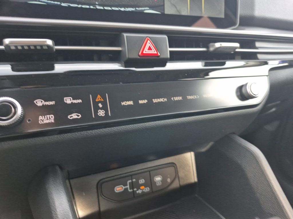 New 2026 Kia Sportage SX image 23