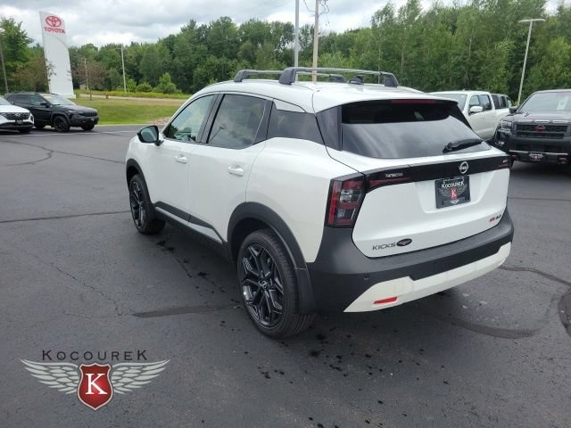 New 2026 Nissan Kicks SR w/ Cold Weather Package AWD/4WD image 6