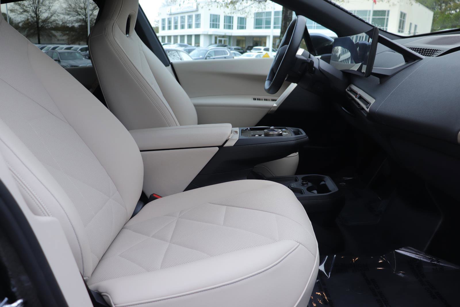 Used 2026 BMW iX xDrive45 image 19