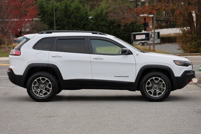 Used 2022 Jeep Cherokee Trailhawk w/ Trailer Tow Group image 4