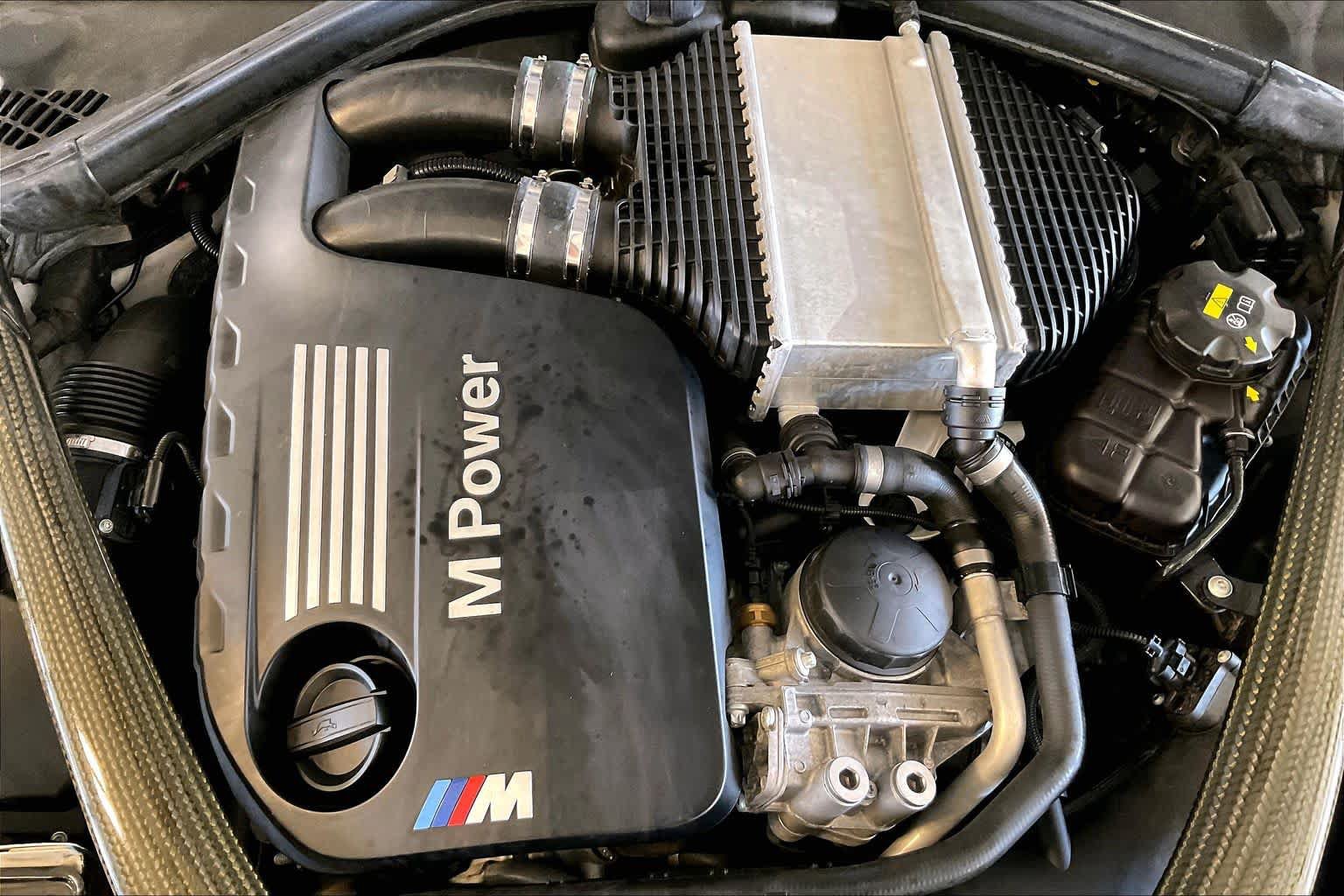 Used 2020 BMW M2 Competition w/ Executive Package RWD image 28