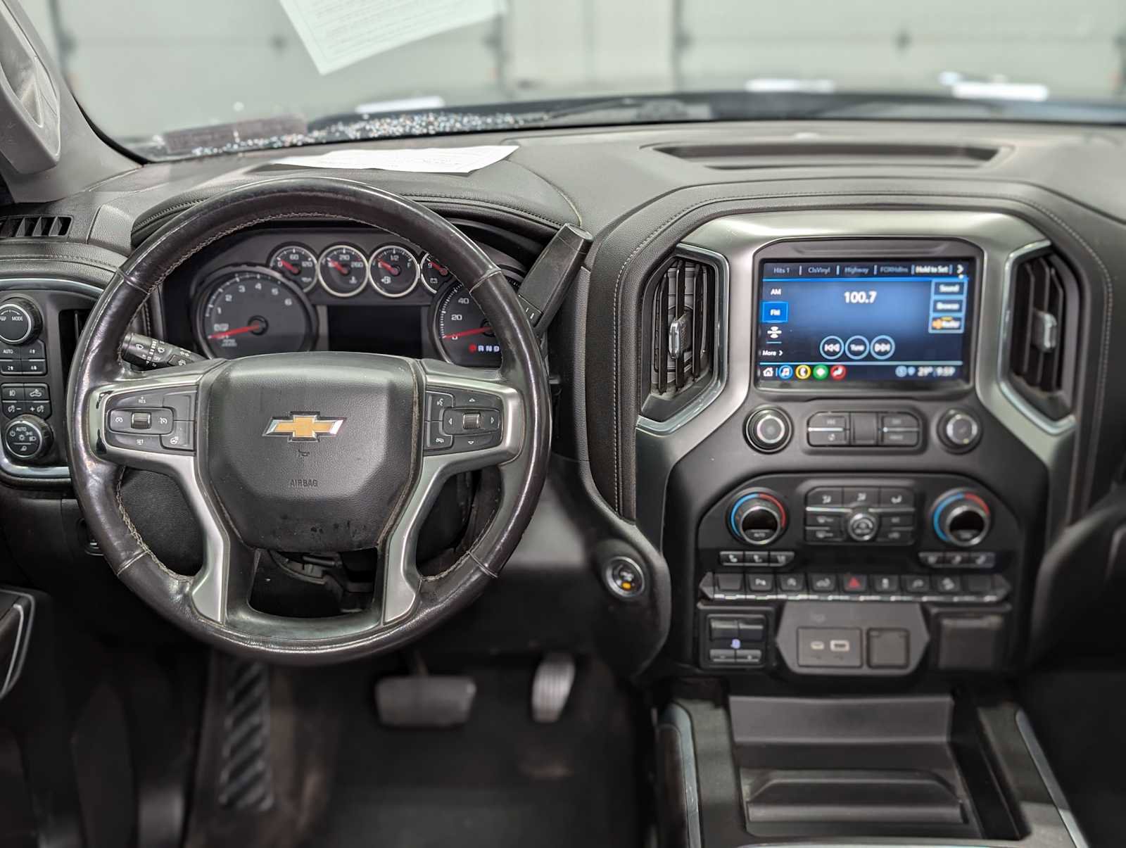 Certified 2021 Chevrolet Silverado 1500 LTZ w/ Z71 Off-Road Package image 5