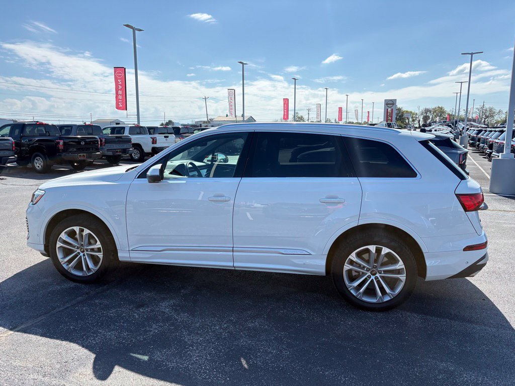 Used 2025 Audi Q7 3.0T Premium Plus AWD/4WD image 6