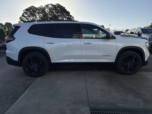 New 2026 GMC Acadia Elevation w/ Black Edition FWD image 2