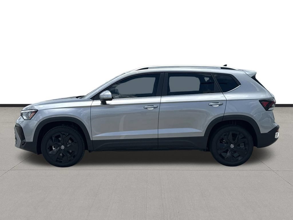 New 2026 Volkswagen Taos SE FWD image 8