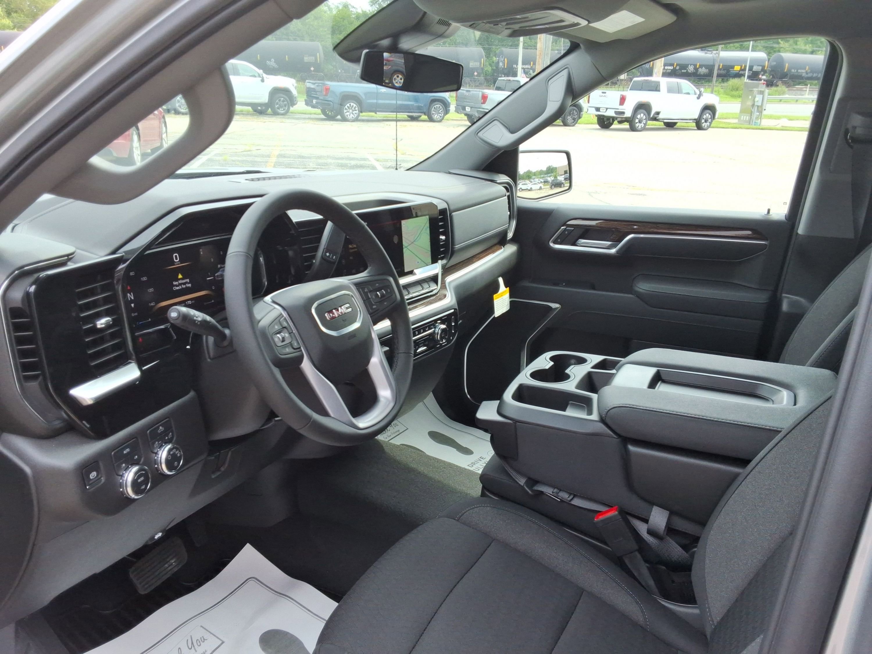 Used 2026 GMC Sierra 1500 SLE AWD/4WD image 18