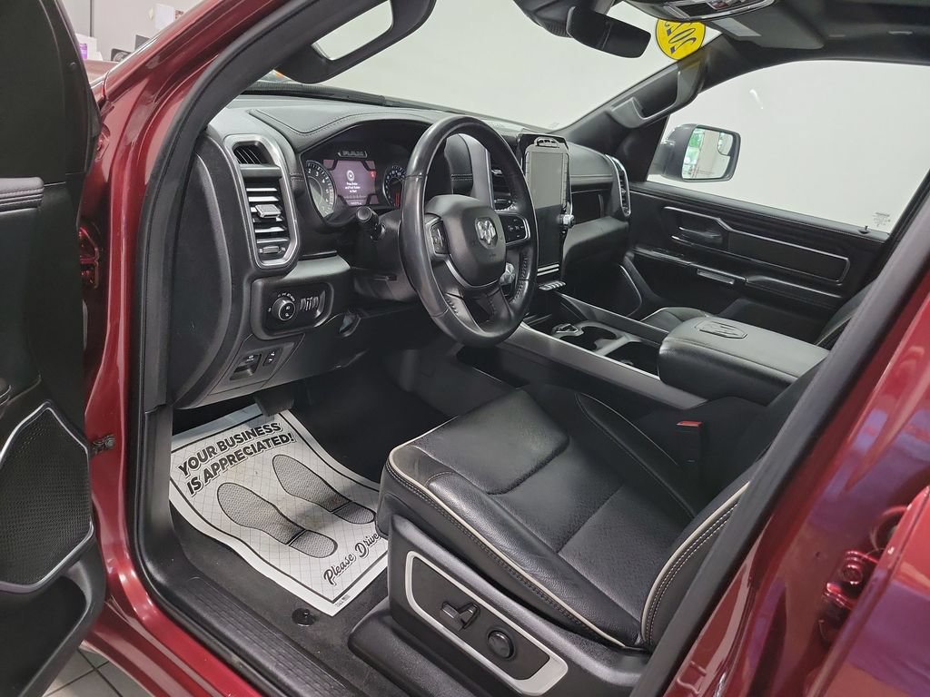 Used 2023 RAM 1500 Laramie AWD/4WD image 34