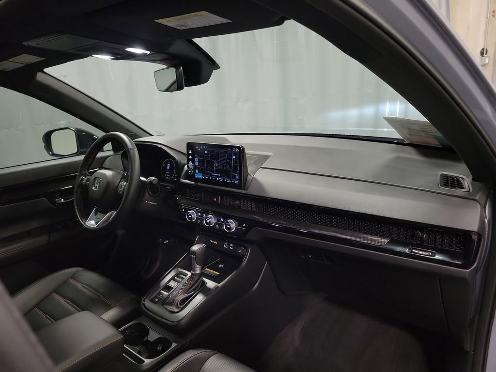 Used 2025 Honda CR-V Sport Touring image 27