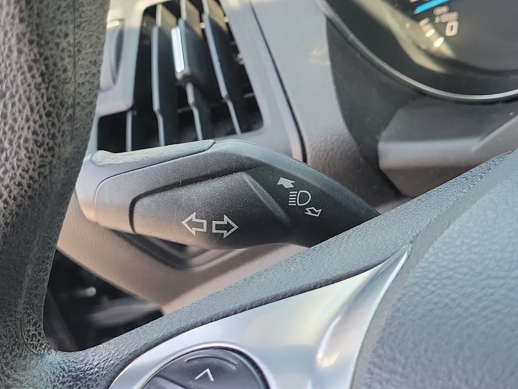 Used 2015 Ford Escape SE FWD image 24
