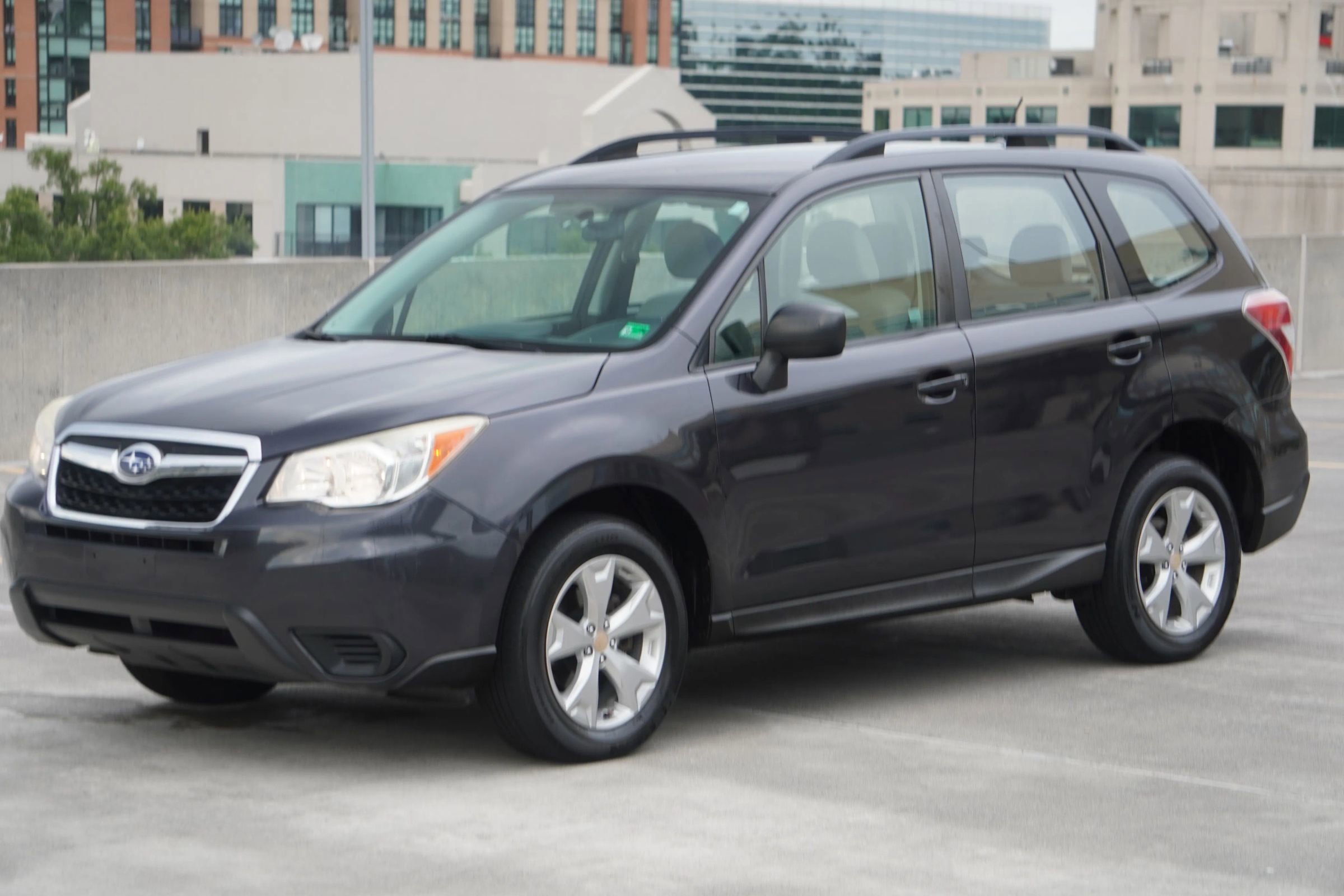 Used 2015 Subaru Forester 2.5i w/ Alloy Wheel Package image 25
