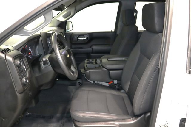 Used 2024 Chevrolet Silverado 1500 Custom w/ Turbomax Blackout Package image 23