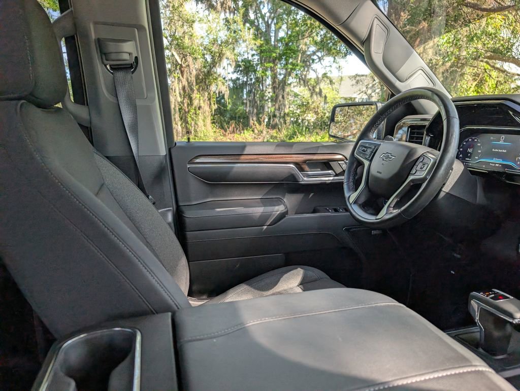 Used 2024 Chevrolet Silverado 1500 RST w/ Convenience Package II image 17