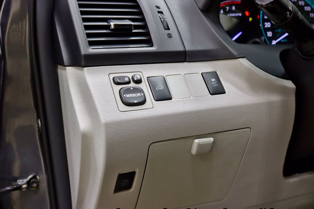 Used 2015 Toyota Venza XLE AWD/4WD image 69