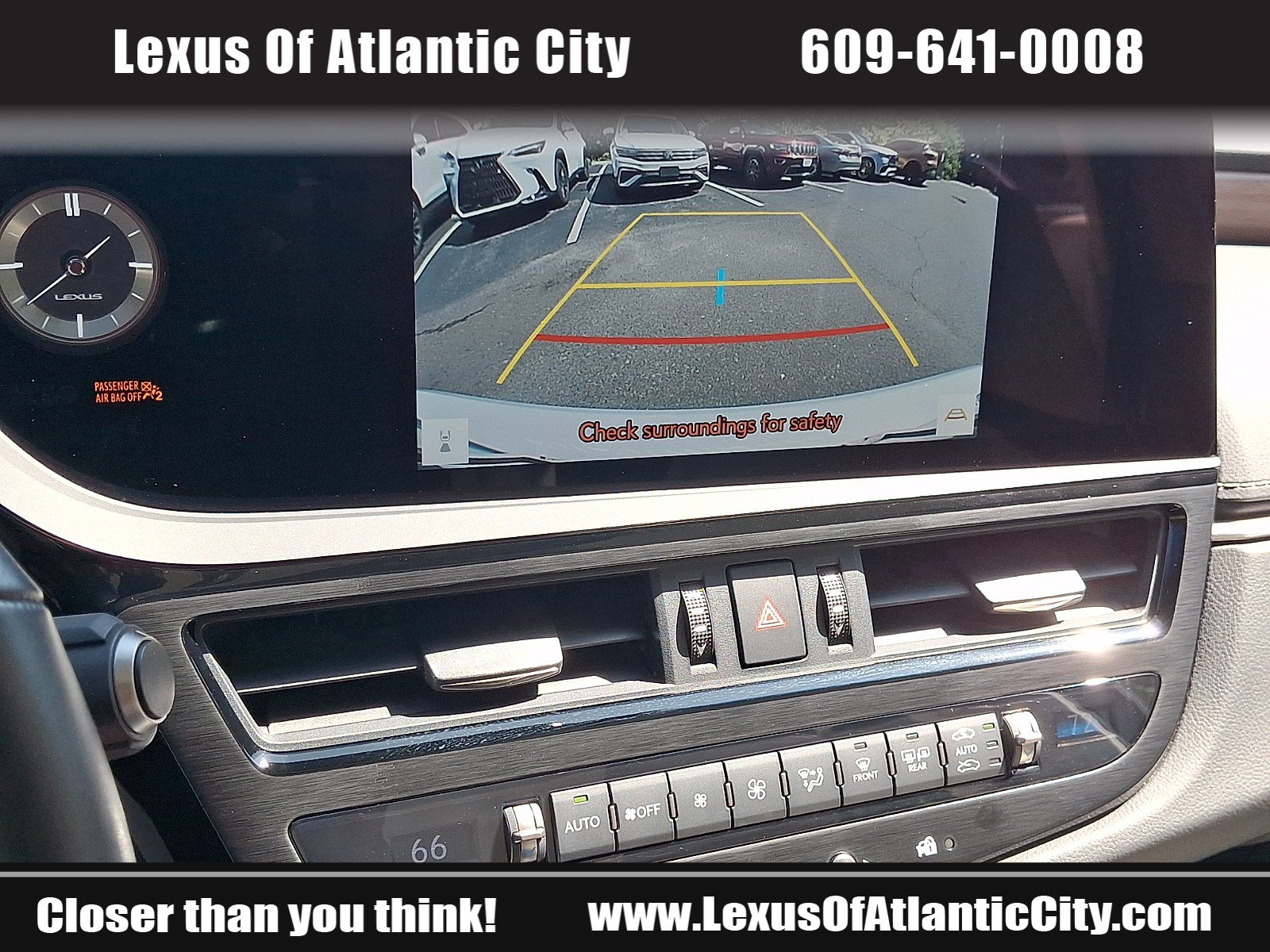 Used 2025 Lexus ES 350 w/ Premium Package FWD image 18