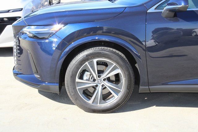 Certified 2023 Lexus RX 350 Premium w/ Accessory Package (Z1) image 4